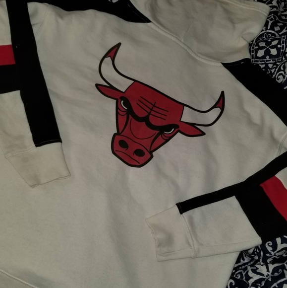 NBA UNISEX LG 1966 CHICAGO BULLS HOODIE (READ DESCRIPTION) - Picture 6 of 8